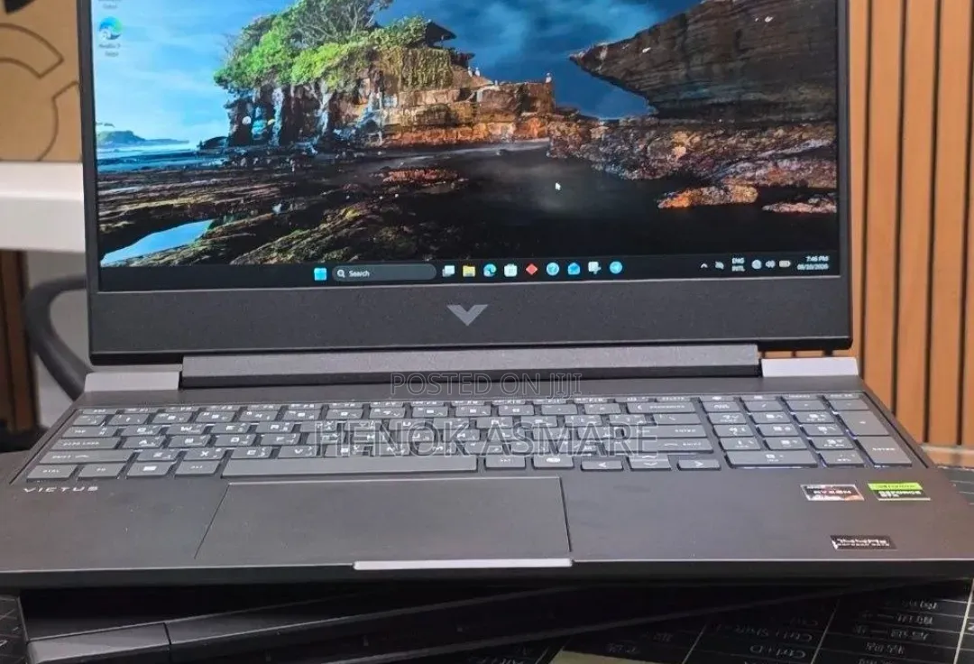 New Laptop HP Victus 15 16GB Intel Core i5 SSD 512GB
