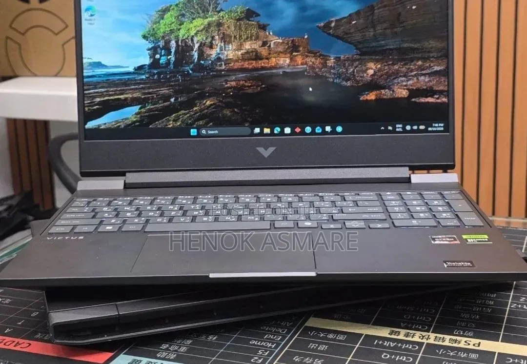New Laptop HP Victus 15 16GB Intel Core i5 SSD 512GB