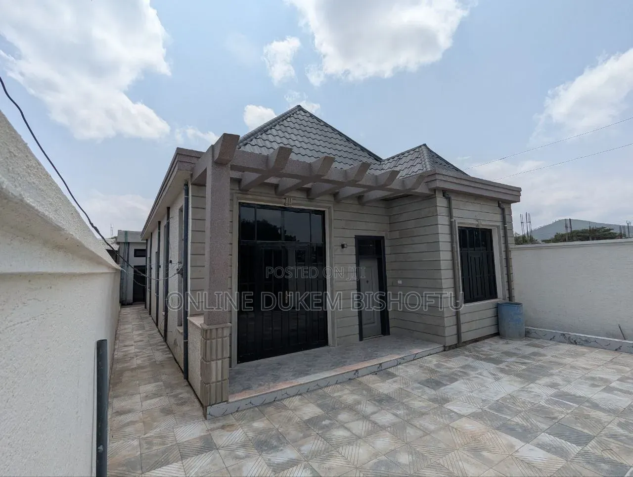 Furnished 9bdrm Villa in Dukem Bishoftu, East Shewa for sale