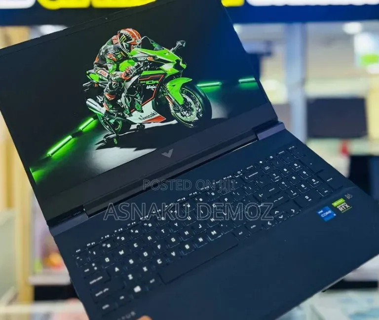 New Laptop HP Victus 15 16GB Intel Core i7 SSD 512GB
