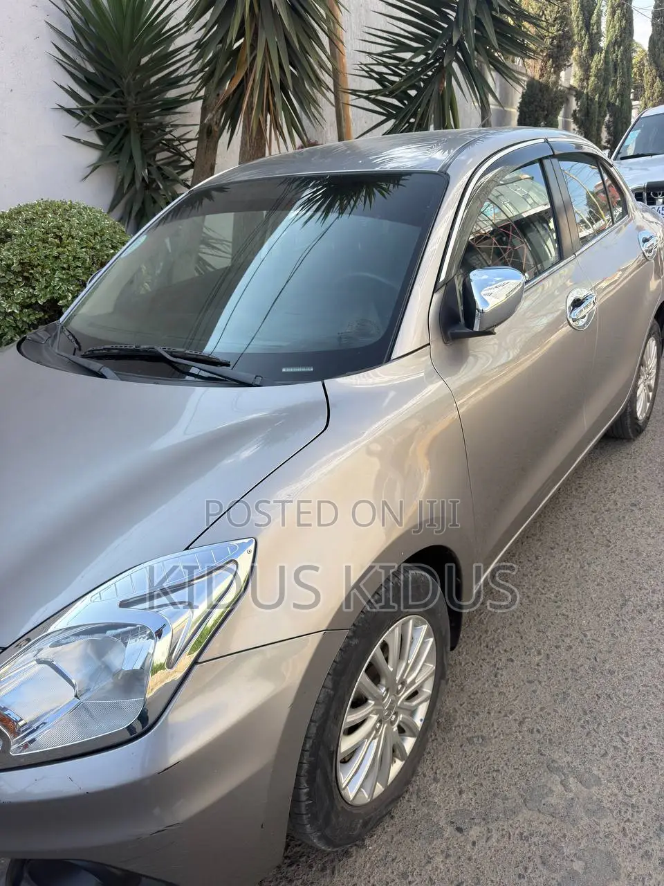 Suzuki Dzire 2022 Gray