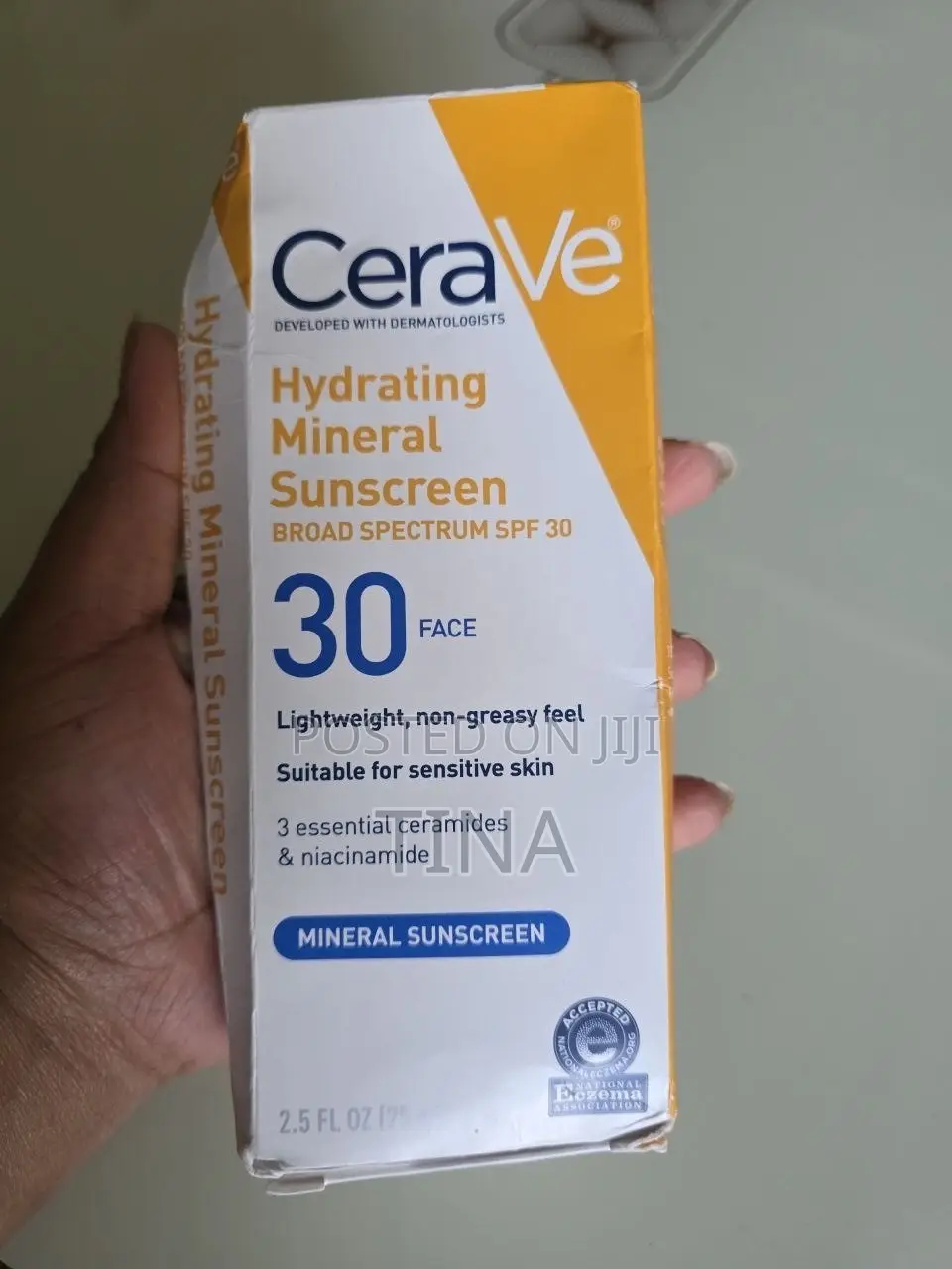 Cerave Hydrating Mineral Suncreen SPF 30