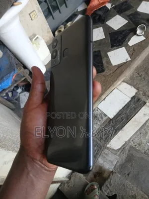 Infinix Hot 12 play 64 GB Black