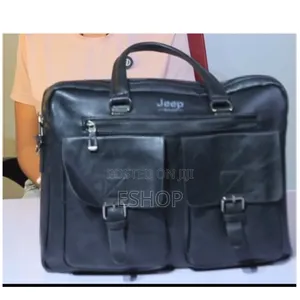 This Bag Is the Ultimate Fusion of Form and Function.