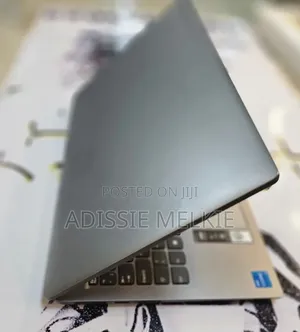 New Laptop Lenovo Ideapad 3 8GB Intel Core i5 SSD 512GB