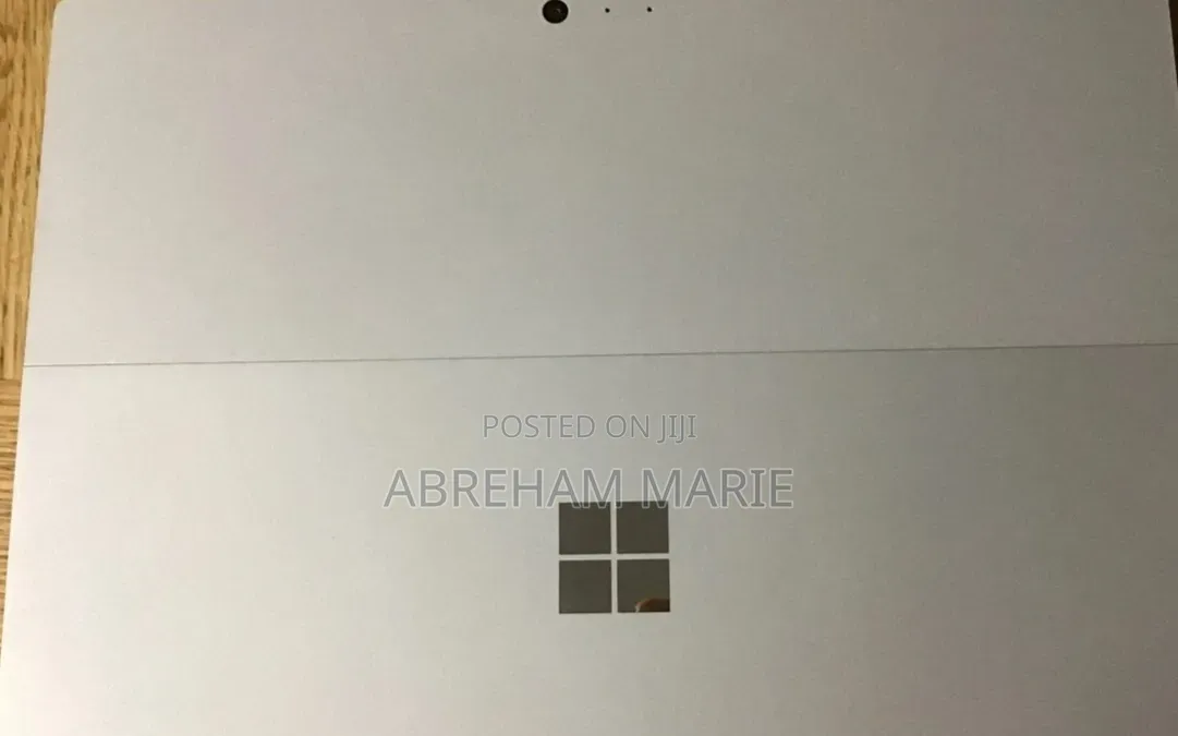 New Laptop Microsoft Surface Pro 4 4GB Intel Core i5 SSD 128GB