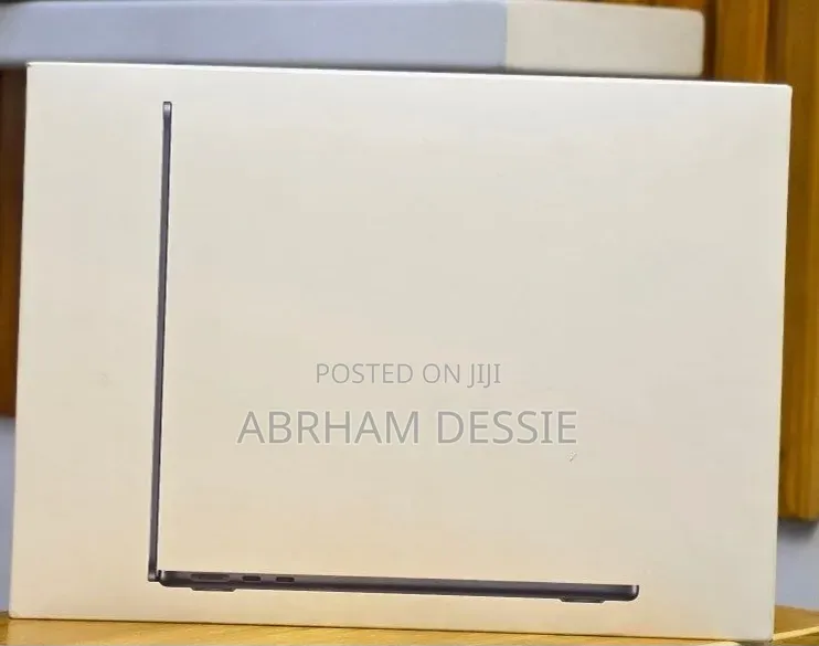 New Laptop Apple MacBook Air 2026 M5 16GB Apple M1 SSD 512GB