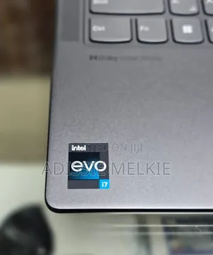 New Laptop Lenovo Yoga 7i 16GB Intel Core i7 SSD 512GB