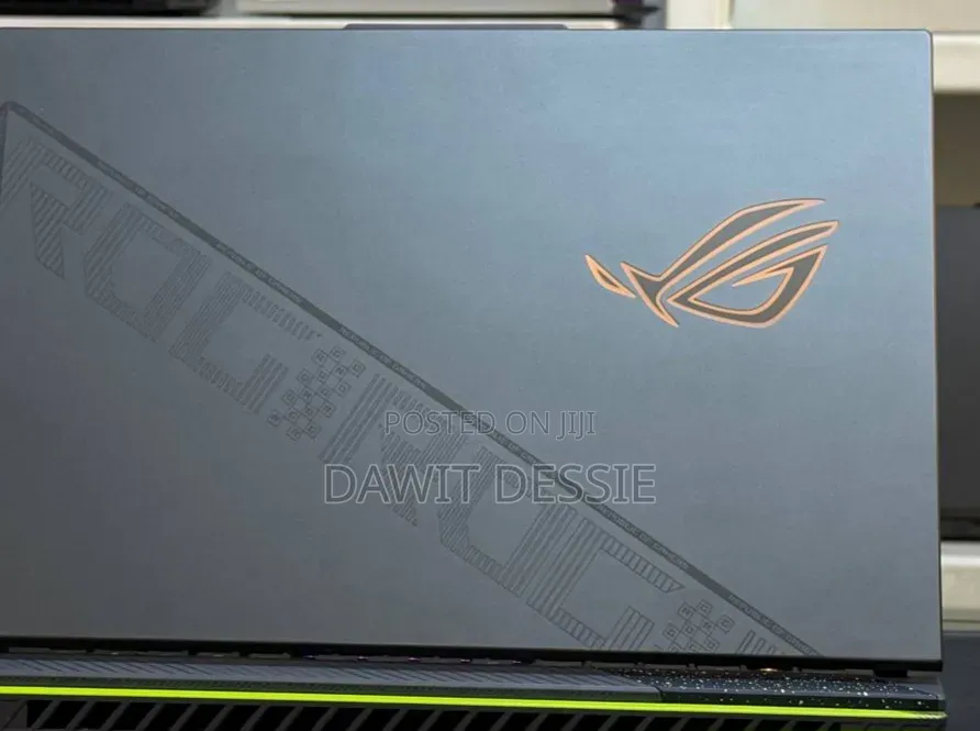 New Laptop Asus ROG Strix G16 16GB Intel Core i9 SSD 1T