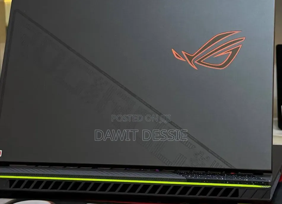 New Laptop Asus ROG Strix G16 16GB Intel Core i9 SSD 1T