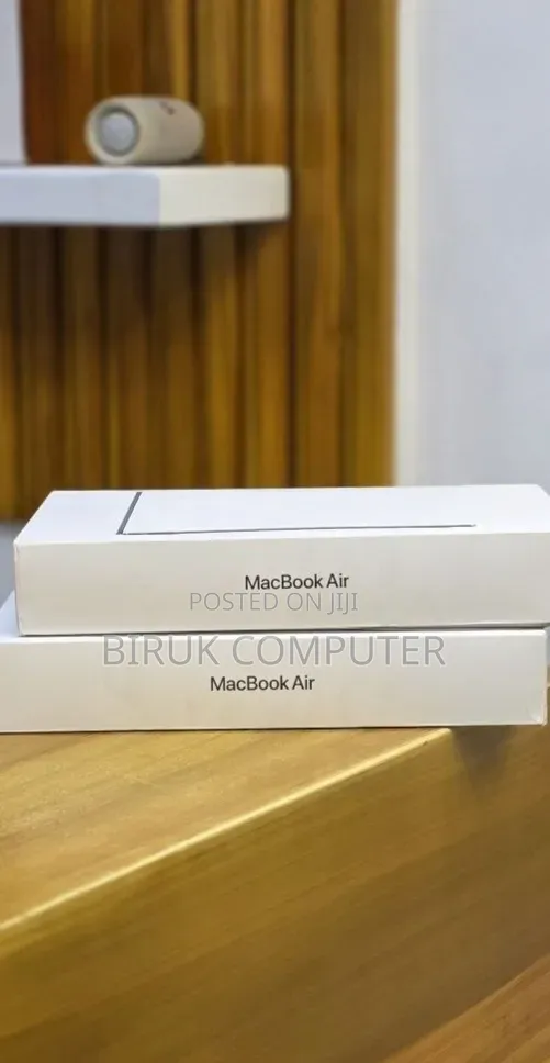New Laptop Apple MacBook Air 2026 M5 16GB Apple M5 SSD 512GB