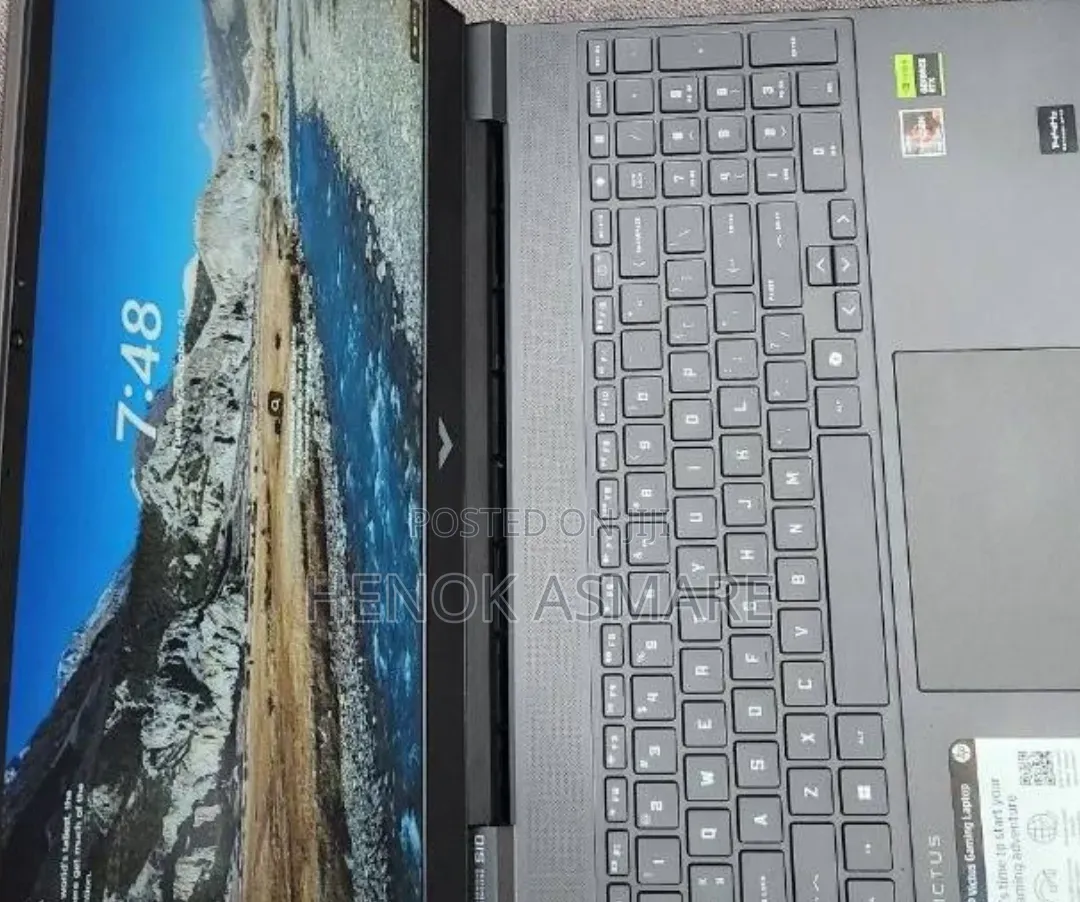 New Laptop HP Victus 15 16GB AMD Ryzen 7 SSD 1T