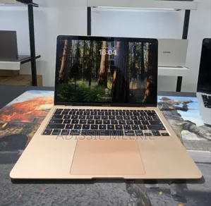 New Laptop Apple MacBook 8GB Apple M1 SSD 256GB