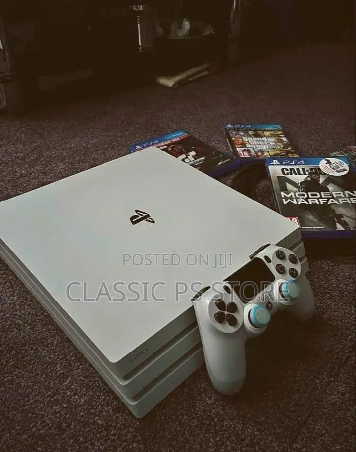 PlayStation 4 PRO አዲስ ገቢ