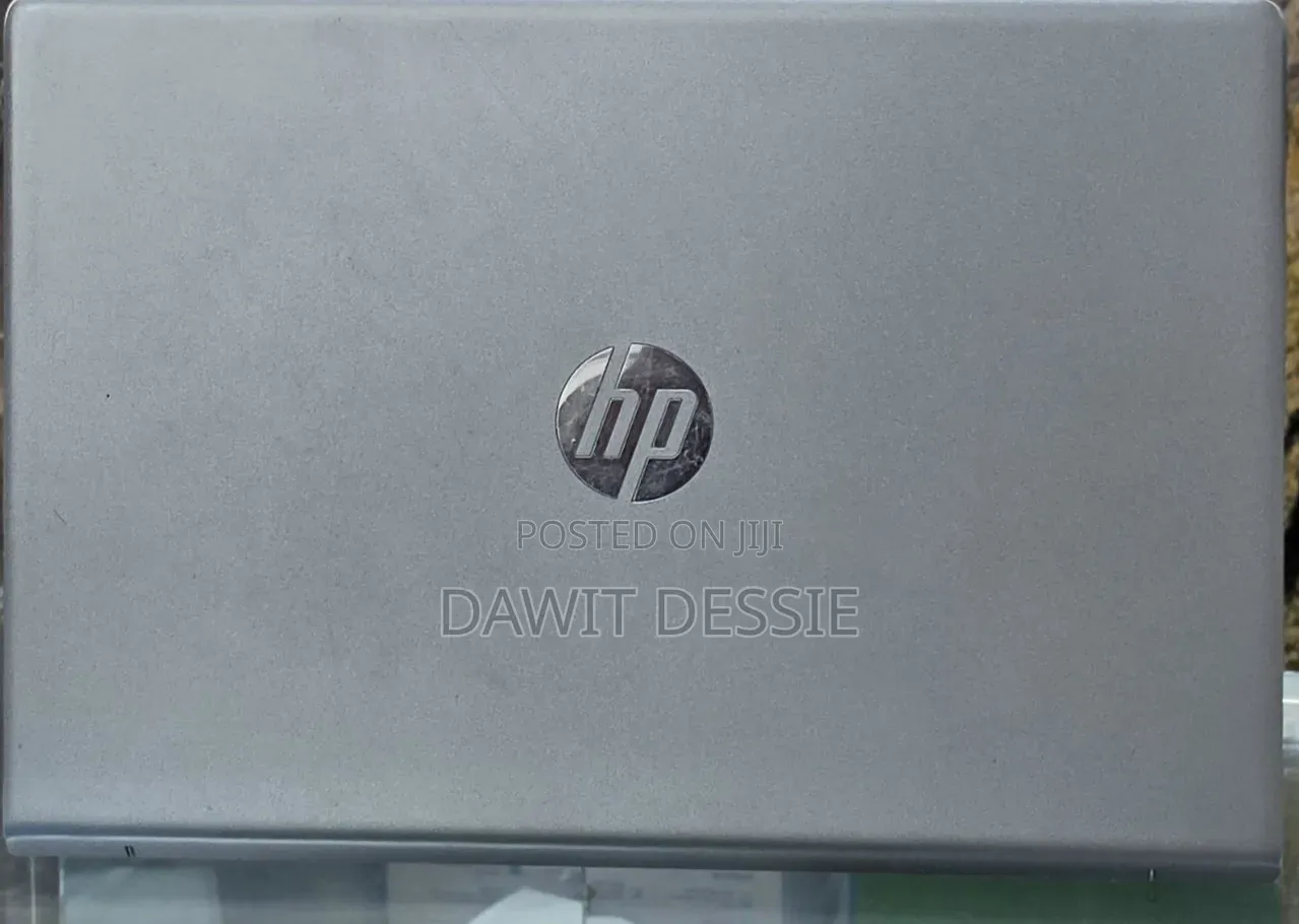 New Laptop HP Pavilion 15 8GB Intel Core i5 SSD 256GB