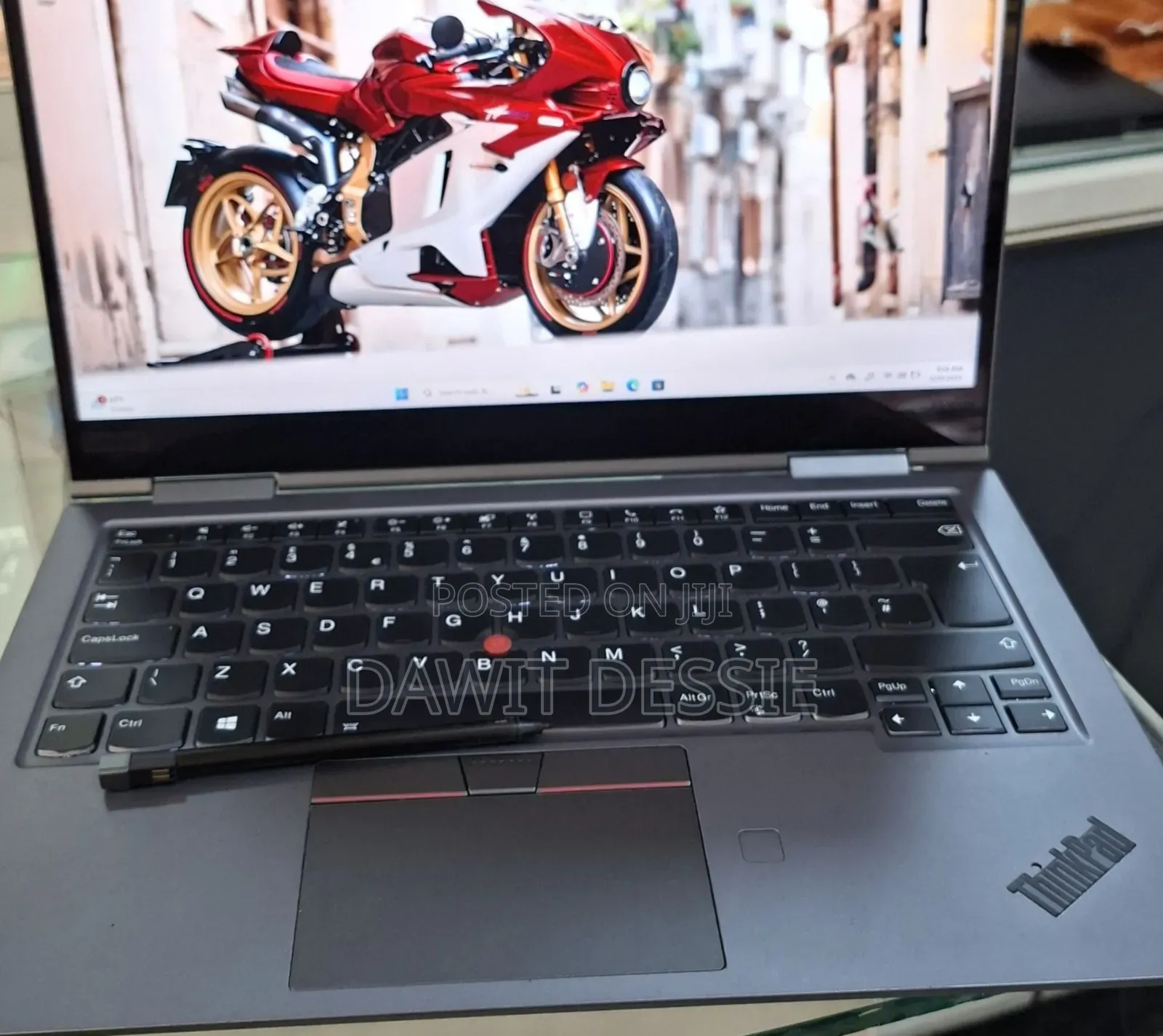 New Laptop Lenovo ThinkPad X1 Yoga 16GB Intel Core i7 SSD 512GB