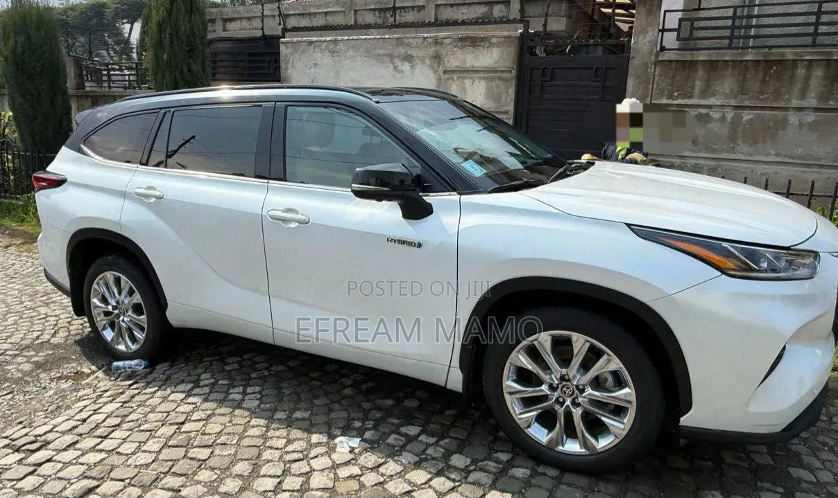 Toyota Highlander 2024