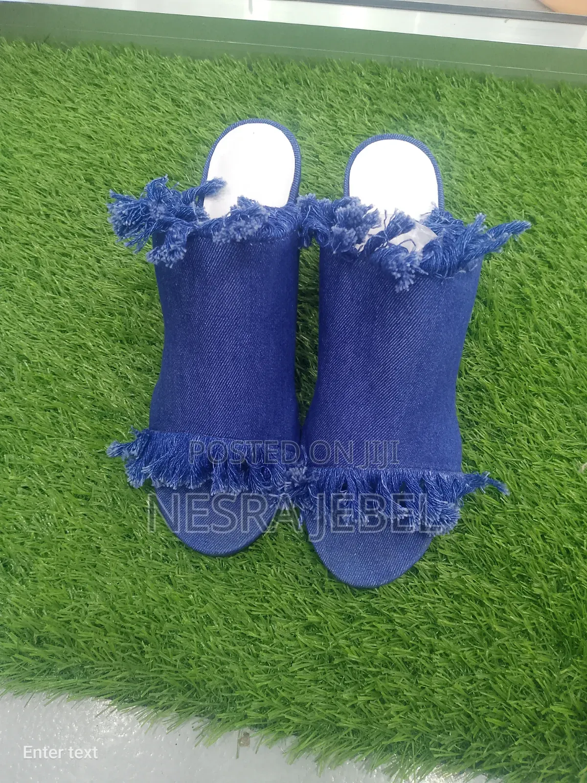 Shoes Shoes