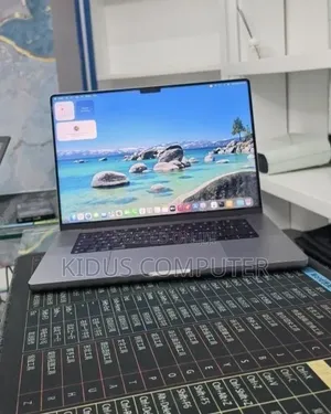 New Laptop Apple MacBook Pro 2021 M1 32GB Apple M1 SSD 512GB