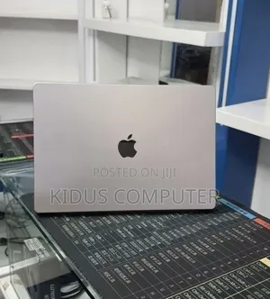 New Laptop Apple MacBook Pro 2021 M1 32GB Apple M1 SSD 512GB