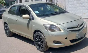 Toyota Yaris 2007 Beige