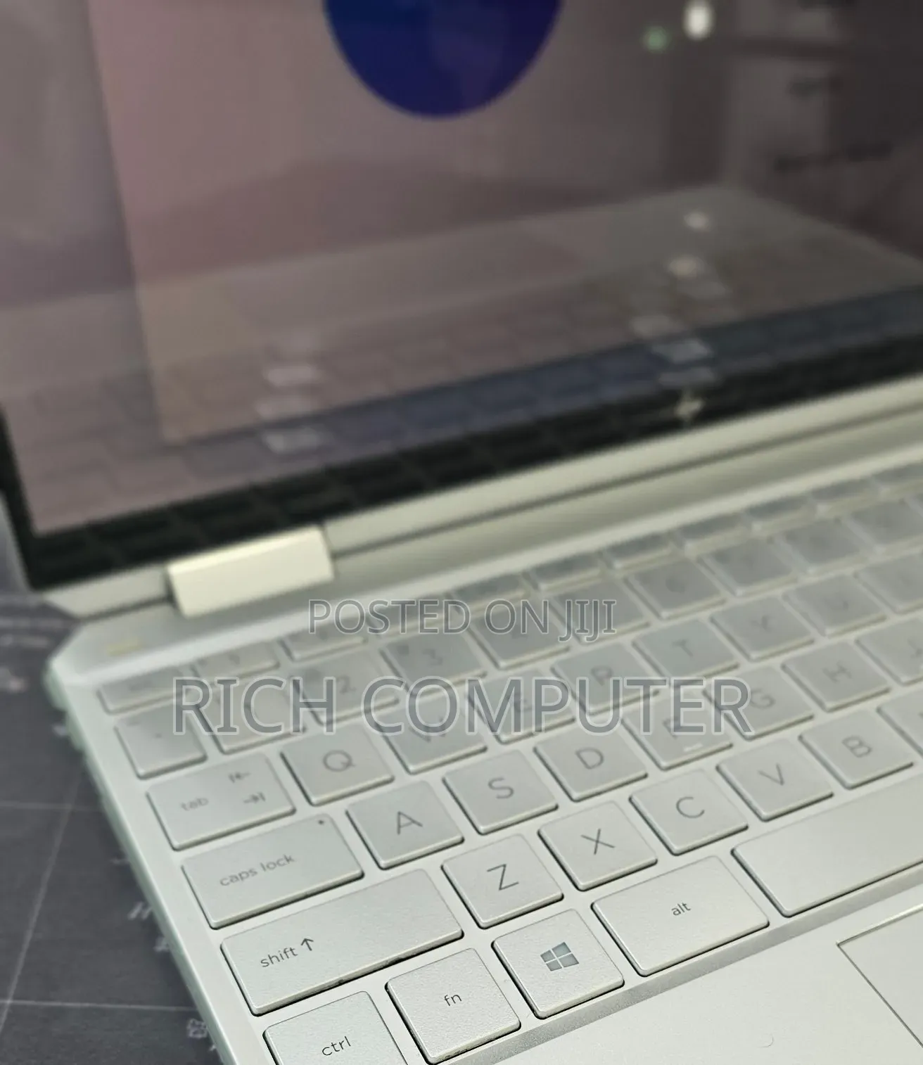 New Laptop HP Spectre X360 8GB Intel Core i7 SSD 512GB