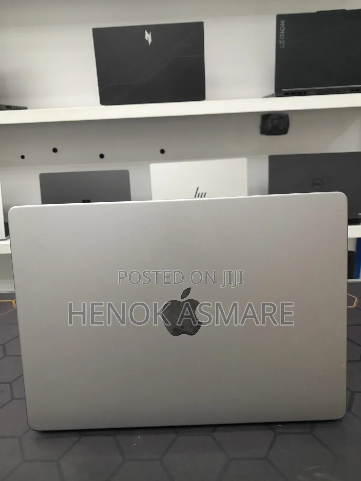 New Laptop Apple MacBook Pro 2021 M1 16GB Apple M1 SSD 512GB