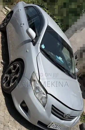 Toyota Corolla 2009 Silver