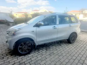 Toyota Avanza 2014