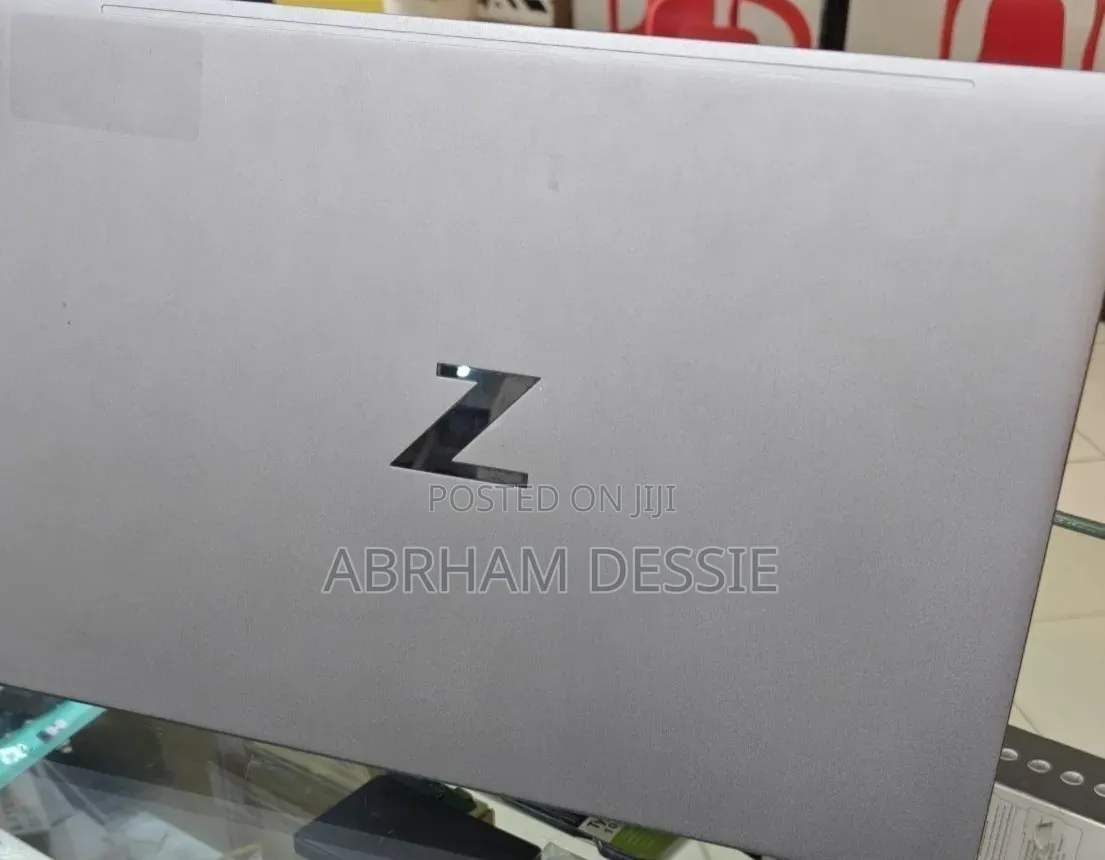 New Laptop HP 16GB Intel Core i7 SSD 512GB