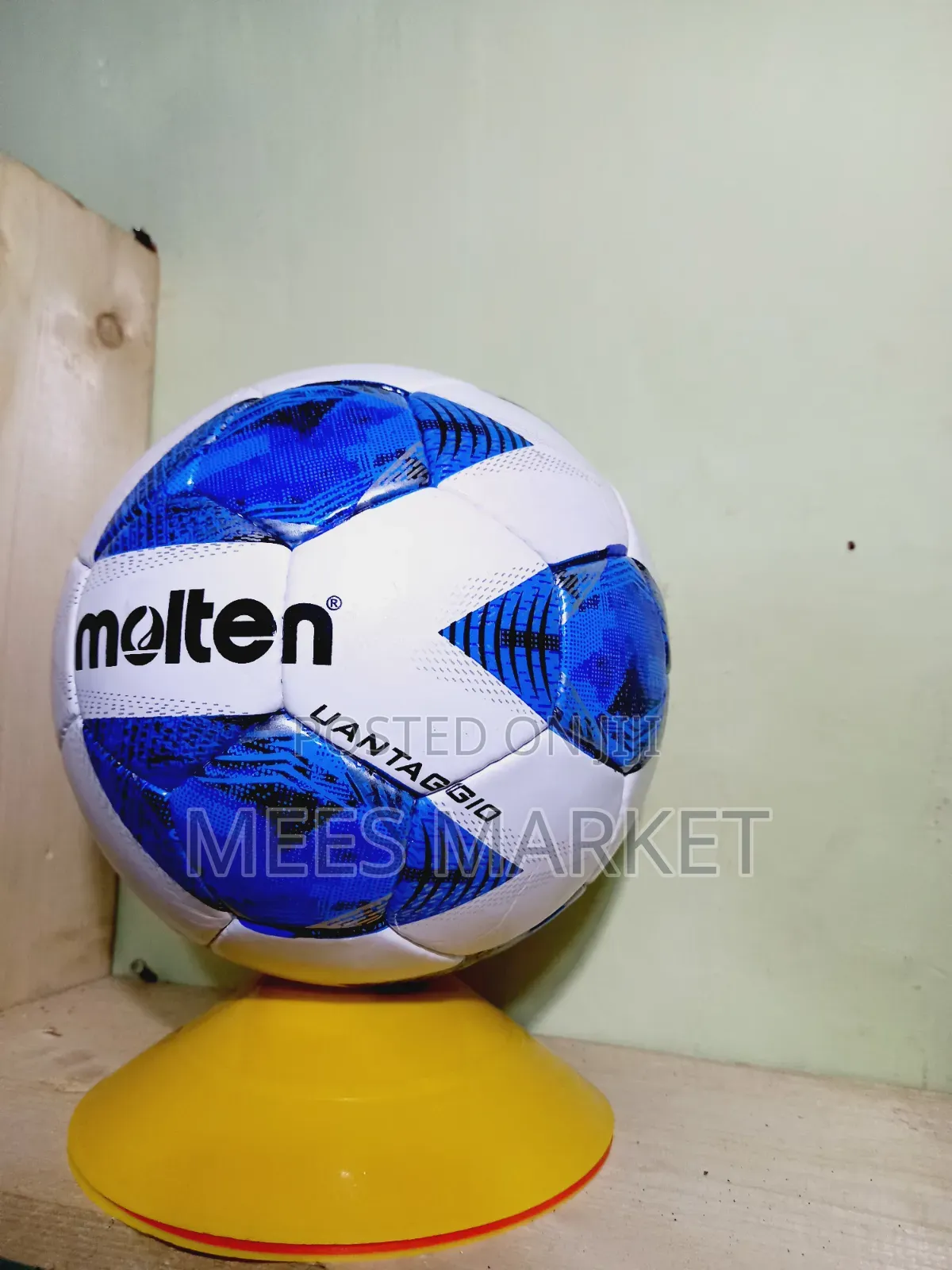Molten Top Futsal Bal