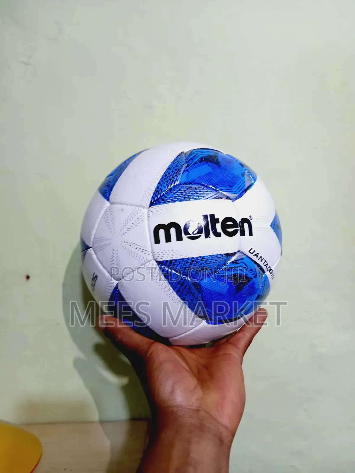 Molten Top Futsal Bal