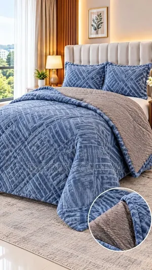 Quality Comforter ውብ እና ምቹ ኮንፈርቶች
1 ኮምፈርት
1 አንሶላ እና
2 ትራስ ልብስ የያዘ