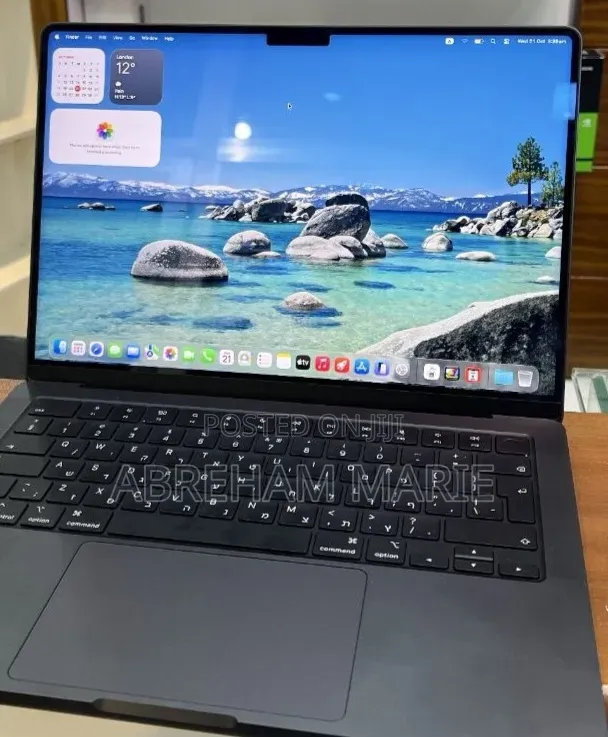 New Laptop Apple MacBook Pro 2025 M5 24GB Apple M5 Pro SSD 1T