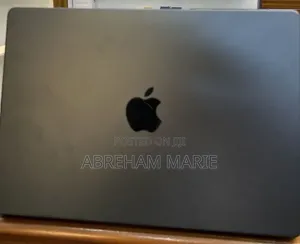 New Laptop Apple MacBook Pro 2025 M5 24GB Apple M5 Pro SSD 1T