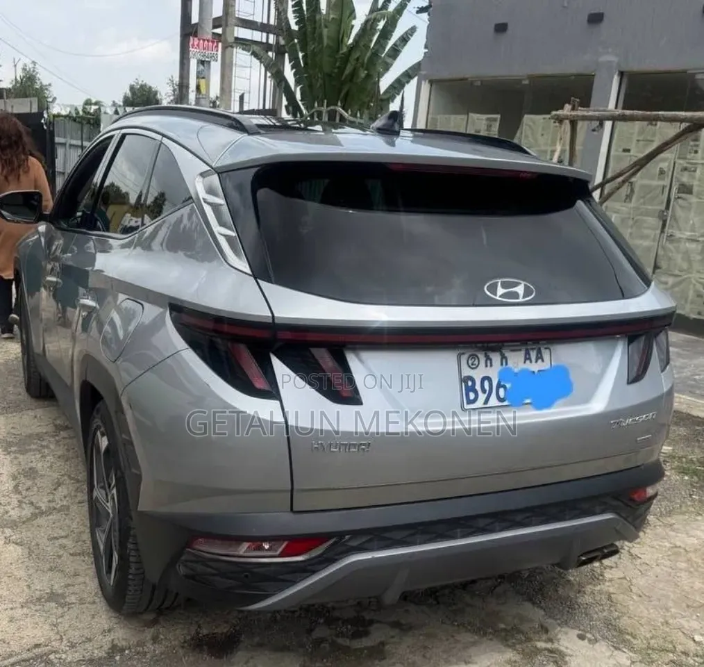 Hyundai Tucson 2021 Silver