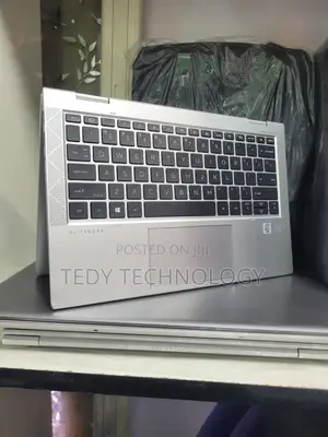 Laptop HP EliteBook 830 16GB Intel Core i5 SSD 512GB