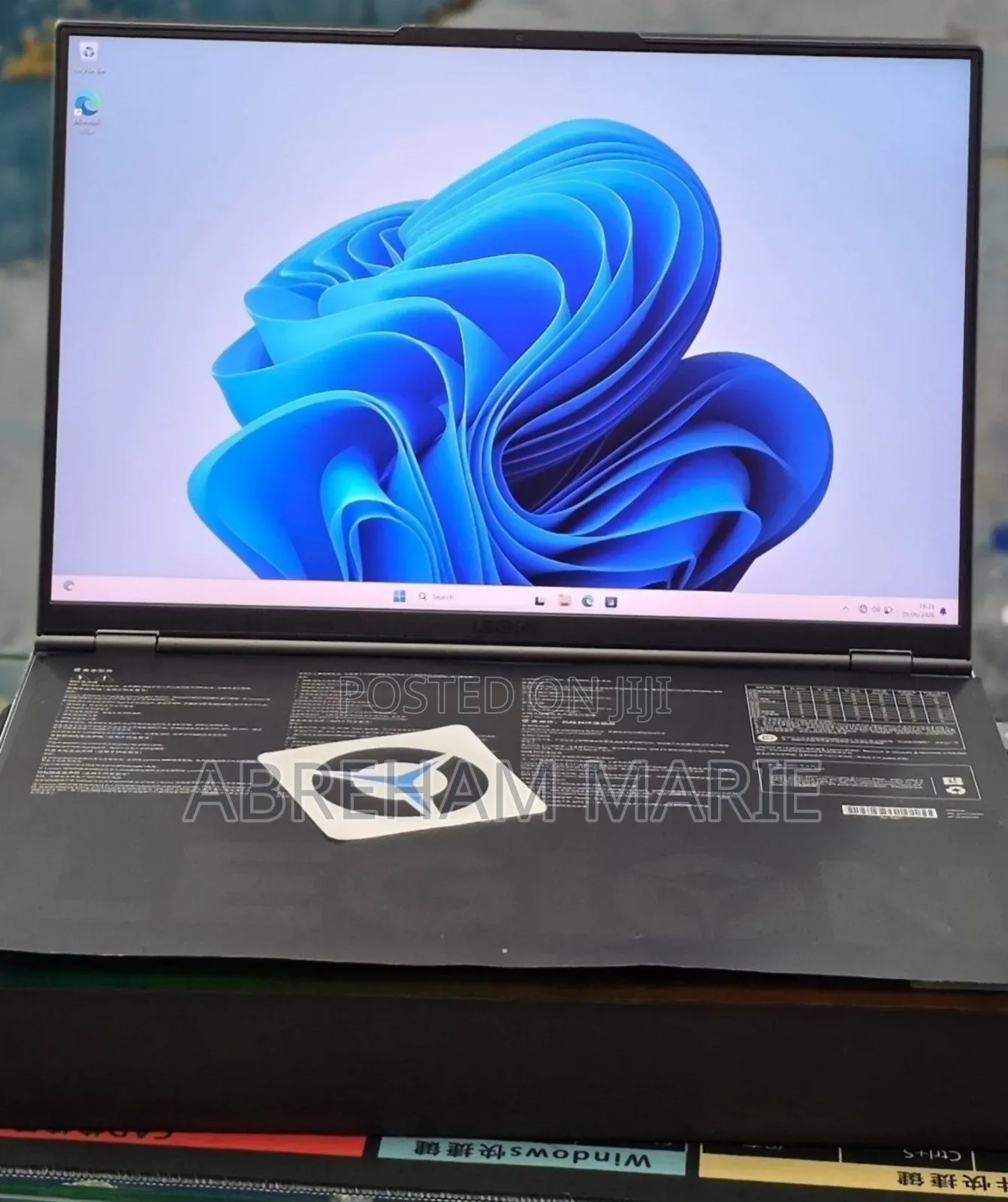 New Laptop Lenovo Legion 9 16GB AMD Ryzen 9 SSD 1T