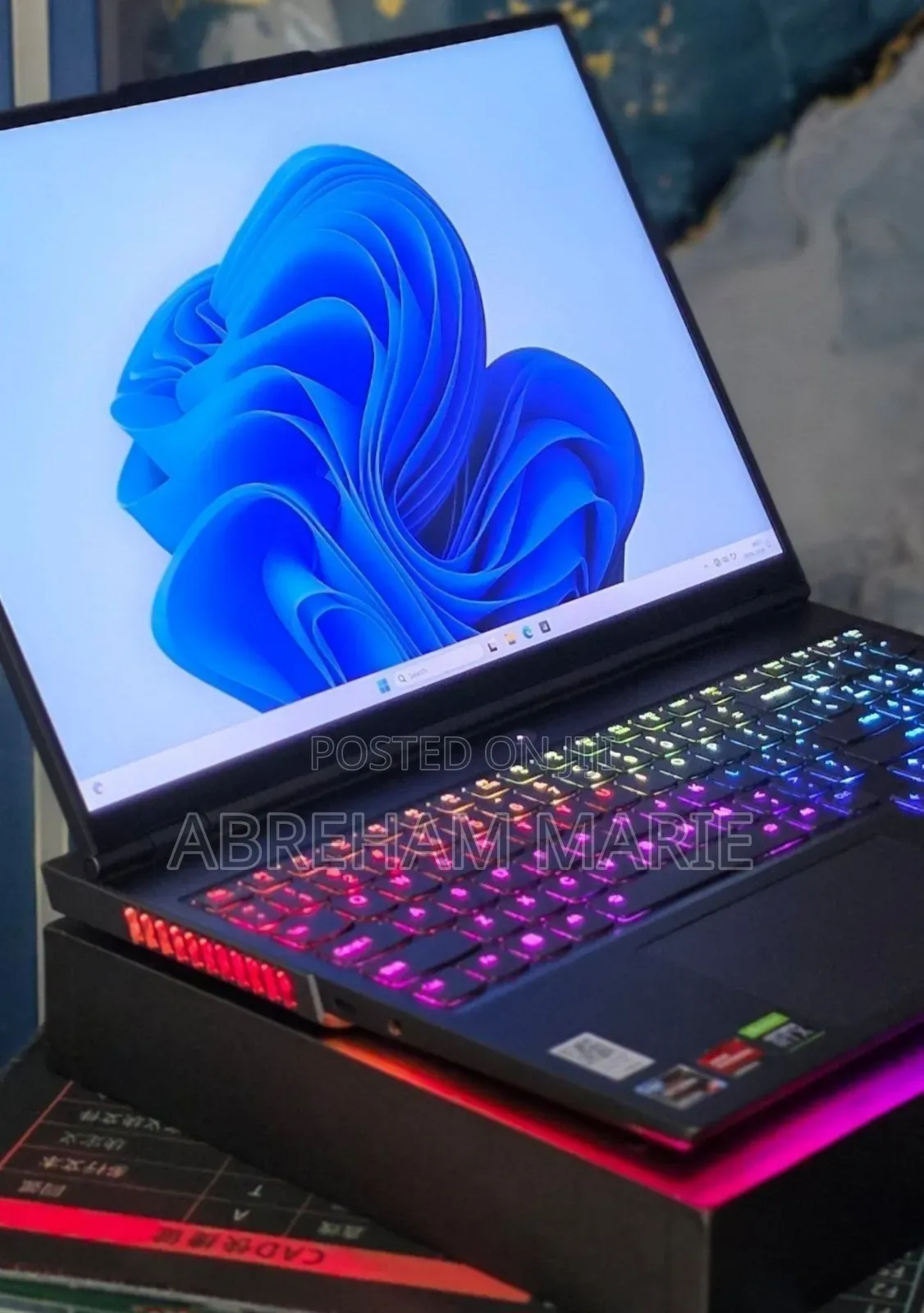 New Laptop Lenovo Legion 9 16GB AMD Ryzen 9 SSD 1T