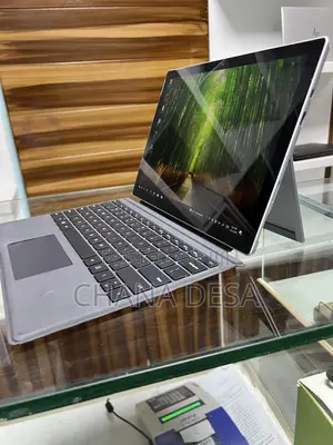 New Laptop Microsoft Surface Pro 6 8GB Intel Core i5 SSD 256GB