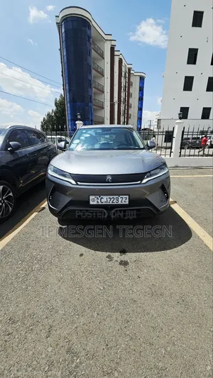 BYD Yuan Up 2024 Gray