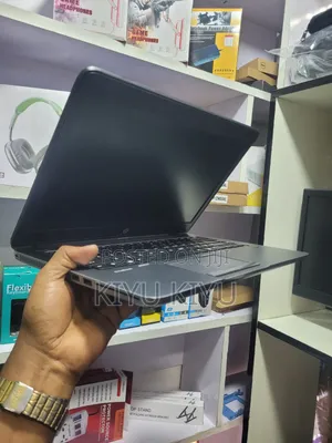 New Laptop HP EliteBook 840 8GB Intel Core i5 HDD 500GB