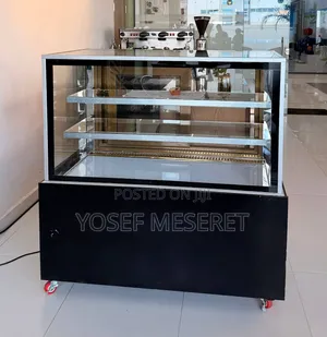 Ugur Cake Display Fridge