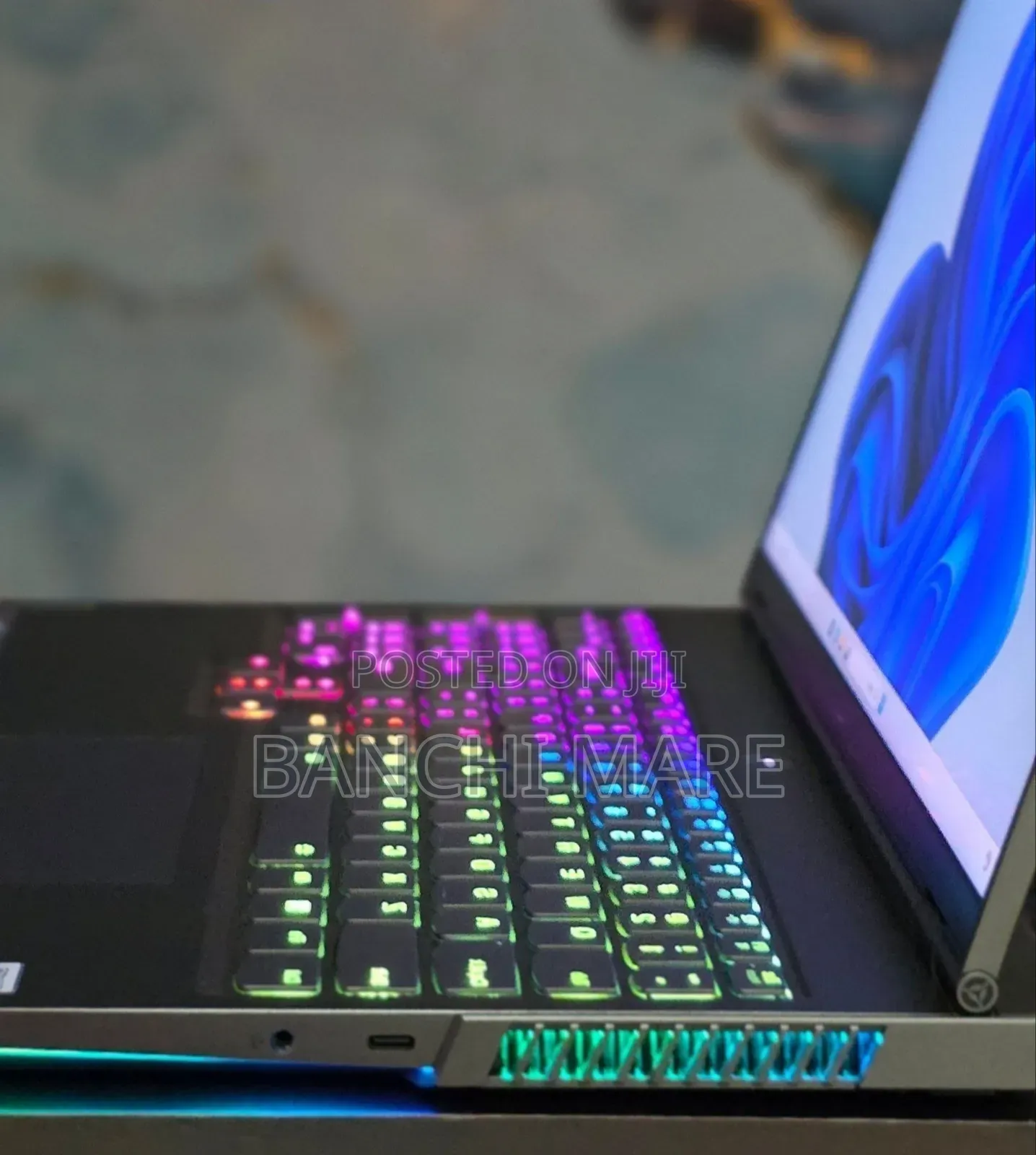 New Laptop Lenovo Legion 9 32GB AMD Ryzen 9 SSD 1T