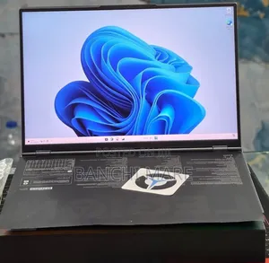 New Laptop Lenovo Legion 9 32GB AMD Ryzen 9 SSD 1T