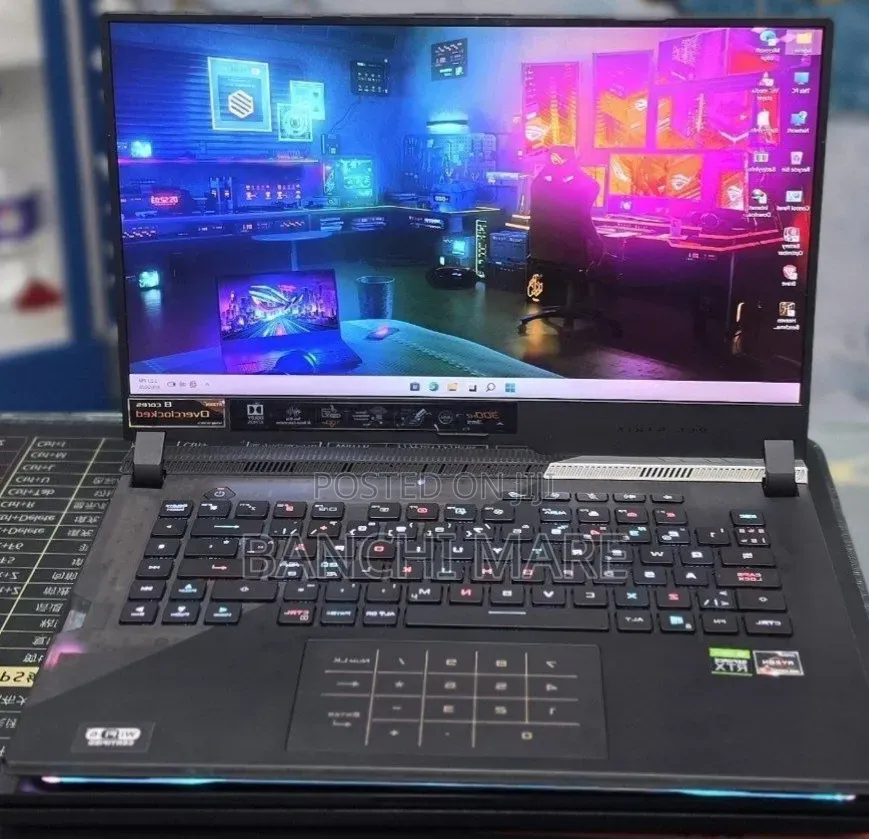 New Laptop Asus ROG Strix G15 32GB AMD Ryzen 9 SSD 1T