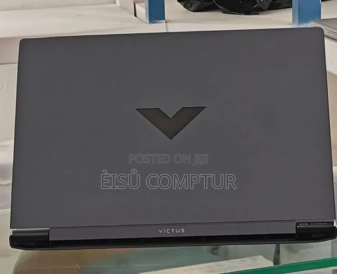 New Laptop HP Victus 15 16GB AMD Ryzen 7 SSD 512GB