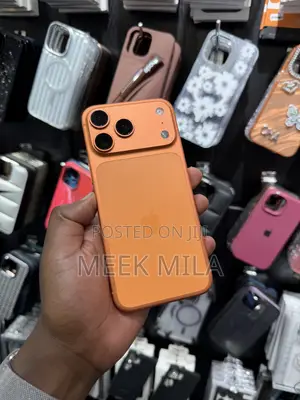 New Apple iPhone 17 Pro Max 256 GB Orange