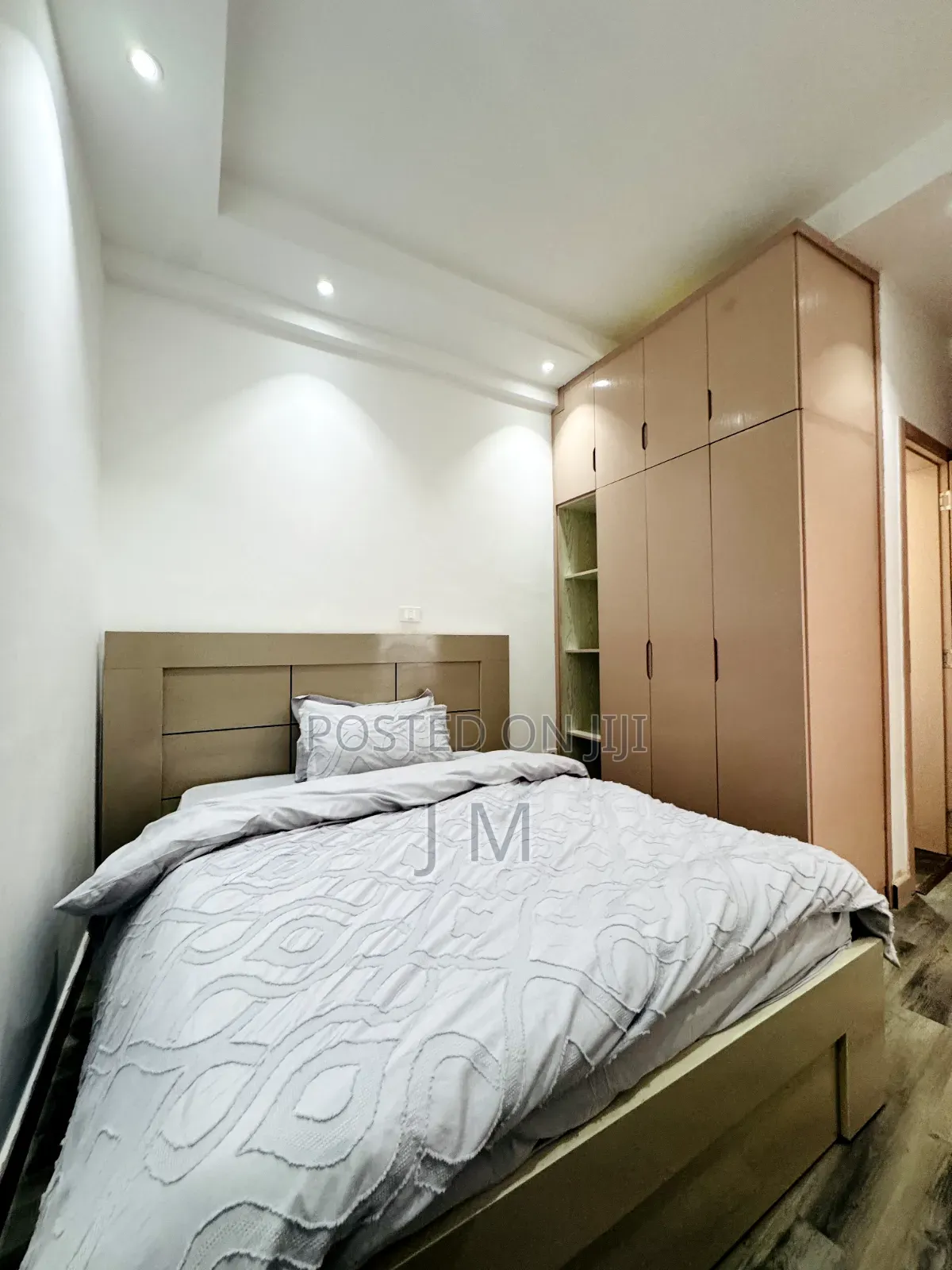 Furnished 3bdrm Apartment in Kirkos for rent