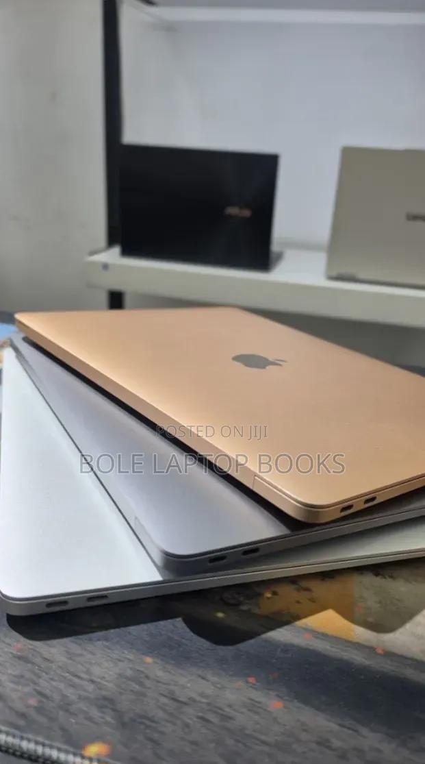 New Laptop Apple MacBook Air 2020 M1 8GB Apple M1 SSD 256GB